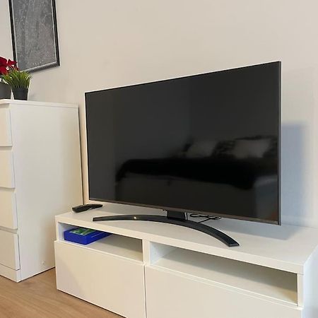 Charming Apartment Near City Center Wien Exterior foto